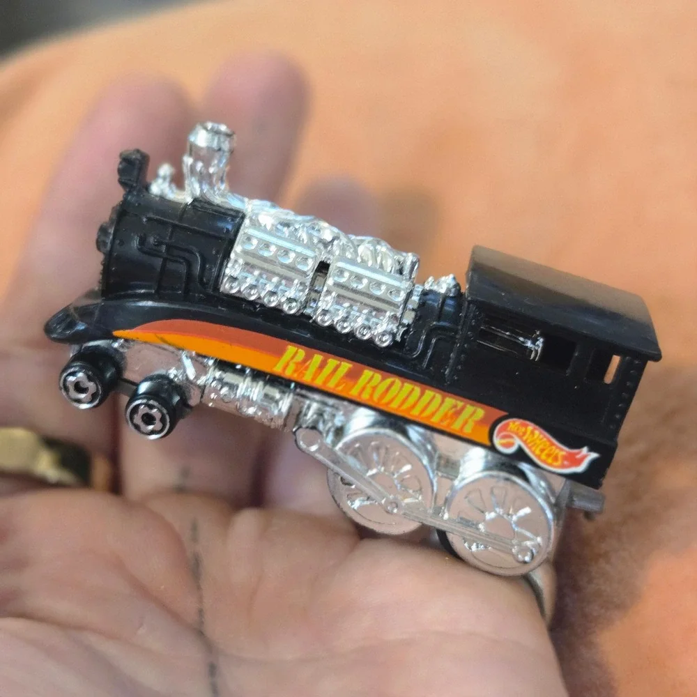 VTG Hot Wheels Rail Rodder Black Orange Yellow Diecast Train Locomotive Toy 1996